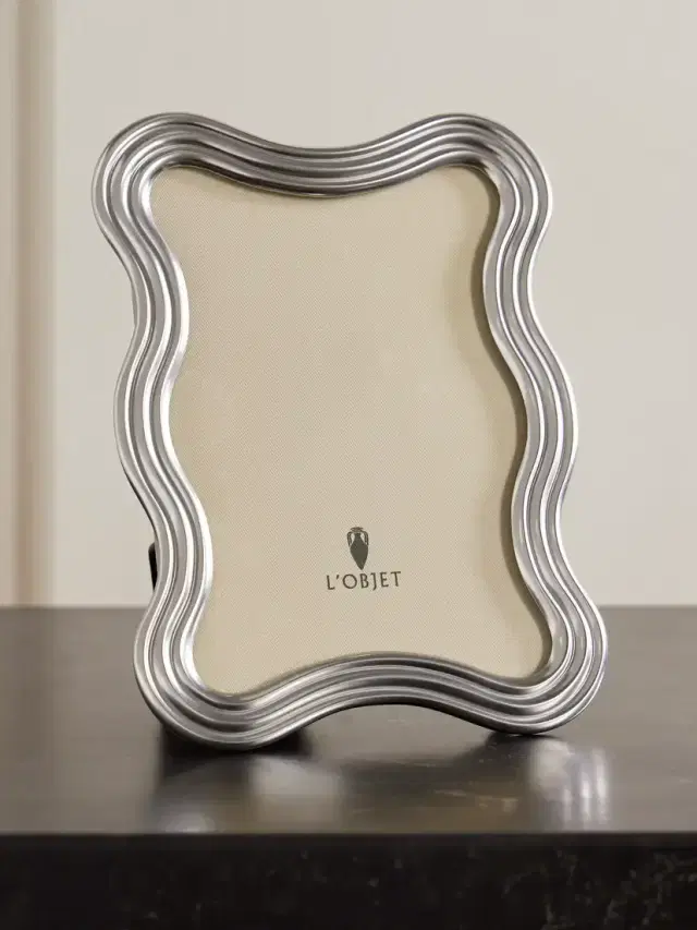 L'Objet Ripple Platinum-plated 4x6 Picture Frame