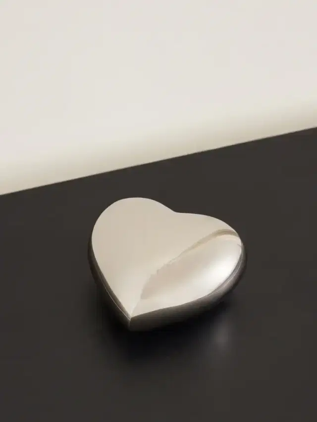 Fourth Street Heart Silver-tone Paperweight