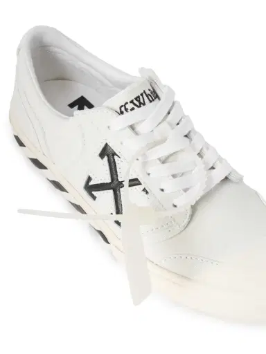 Off-White Vulcanized Undercut Sneakers | Thumbnail 6