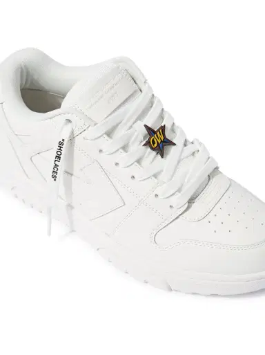 Off-White Yellow/Red Star Dubrae Charm | Thumbnail 2
