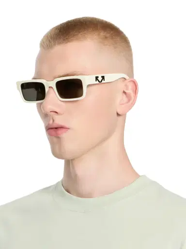 Off-White Huntington Smoke Lens Sunglasses | Thumbnail 5