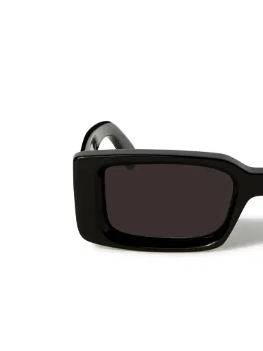 Off-White Arthur Sunglasses | Thumbnail 4