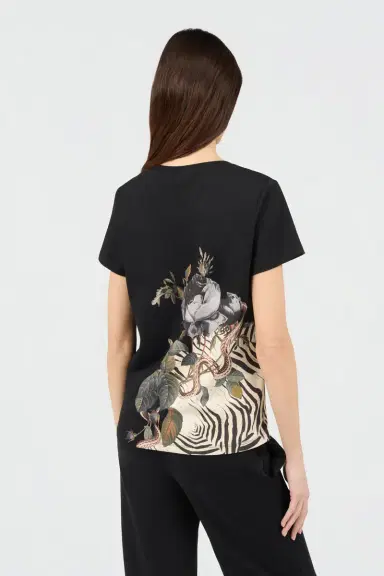 Roberto Cavalli Jewellery Foulard Print T-Shirt | Thumbnail 3 Roberto Cavalli Jewellery Foulard Print T-Shirt | Thumbnail 3