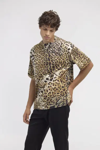 Roberto Cavalli T-shirt with Jaguar Skin print | Thumbnail 4 Roberto Cavalli T-shirt with Jaguar Skin print | Thumbnail 4