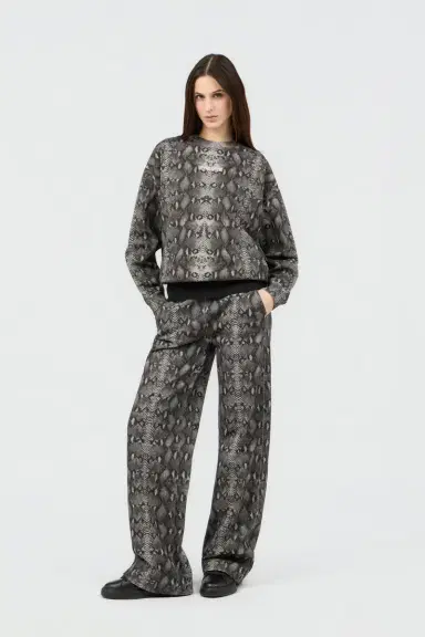 Roberto Cavalli Python Print Sweatshirt | Thumbnail 6 Roberto Cavalli Python Print Sweatshirt | Thumbnail 6
