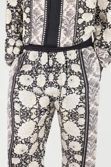 Roberto Cavalli Pants With Floral Print | Thumbnail 5