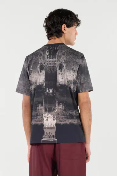 Roberto Cavalli T-Shirt With Winged Monogram | Thumbnail 3 Roberto Cavalli T-Shirt With Winged Monogram | Thumbnail 3