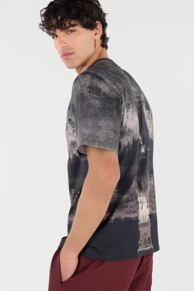 Roberto Cavalli T-Shirt With Winged Monogram | Thumbnail 6 Roberto Cavalli T-Shirt With Winged Monogram | Thumbnail 6