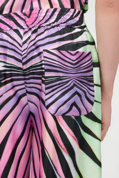 Roberto Cavalli Ray Of Paradise Print Shorts | Thumbnail 5 Roberto Cavalli Ray Of Paradise Print Shorts | Thumbnail 5