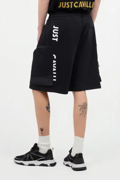 Roberto Cavalli Shorts With Maxi-Pockets And Logo | Thumbnail 3 Roberto Cavalli Shorts With Maxi-Pockets And Logo | Thumbnail 3