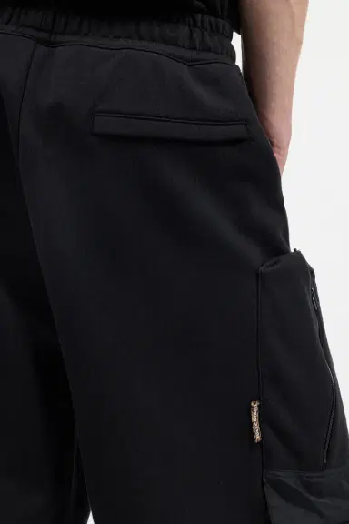 Roberto Cavalli Shorts With Maxi-Pockets And Logo | Thumbnail 5 Roberto Cavalli Shorts With Maxi-Pockets And Logo | Thumbnail 5