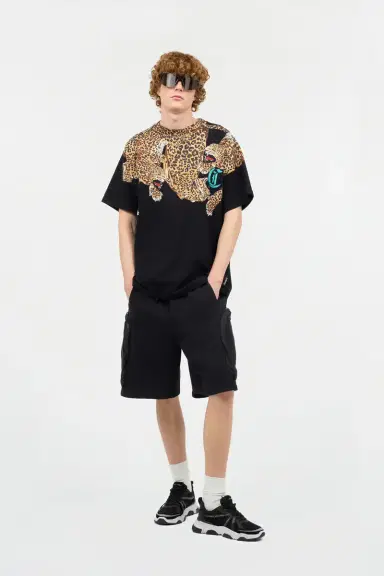 Roberto Cavalli Shorts With Maxi-Pockets And Logo | Thumbnail 6 Roberto Cavalli Shorts With Maxi-Pockets And Logo | Thumbnail 6
