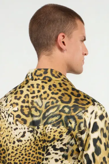 Roberto Cavalli Jaguar Skin print shirt | Thumbnail 6