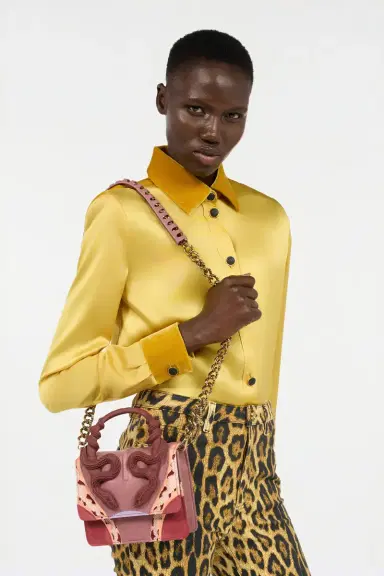 Roberto Cavalli Small Pink Bag With Snakes | Thumbnail 2 Roberto Cavalli Small Pink Bag With Snakes | Thumbnail 2