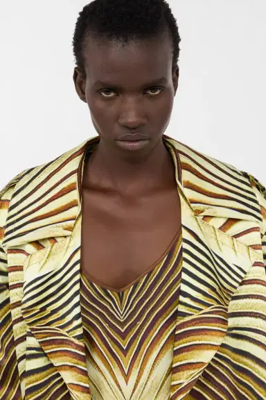 Roberto Cavalli Silk trench coat with Iside print | Thumbnail 5 Roberto Cavalli Silk trench coat with Iside print | Thumbnail 5