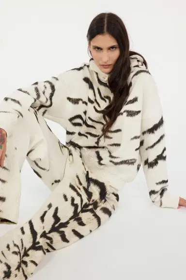 Roberto Cavalli Woman Sweatshirt With White Tigresse OGAT X Roberto Cavalli Print | Thumbnail 5