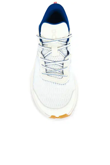 ON Cloudzone Moon Sneaker | Thumbnail 4