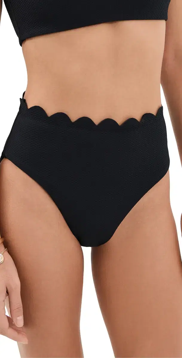 Nessa Bottoms Black