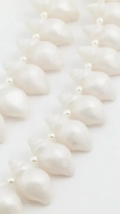Lele Sadoughi Conch Shell Layered Necklace Mother of Pearl One Size | Thumbnail 4