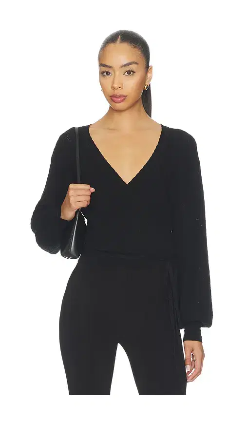 John & Jenn by Line August Top