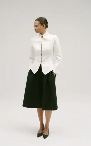 The Row Brianda Raw-Edge Linen Jacket | Thumbnail 3 The Row Brianda Raw-Edge Linen Jacket | Thumbnail 3