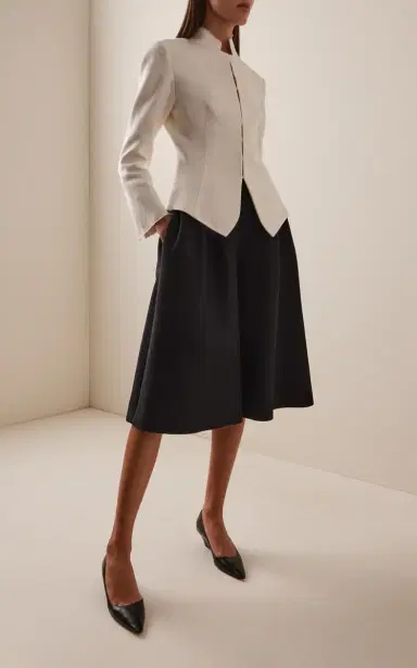 The Row Brianda Raw-Edge Linen Jacket | Thumbnail 5 The Row Brianda Raw-Edge Linen Jacket | Thumbnail 5