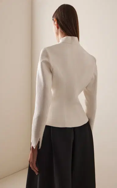 The Row Brianda Raw-Edge Linen Jacket | Thumbnail 6 The Row Brianda Raw-Edge Linen Jacket | Thumbnail 6