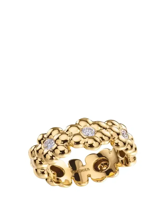 Boochier 18K Yellow Gold Jumbo Diamond Flower Puff Ring