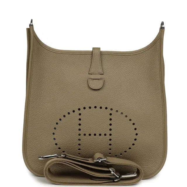 HERMÈS Pre-owned Hermes Evelyne III PM Beige Marfa Clemence Palladium Hardware