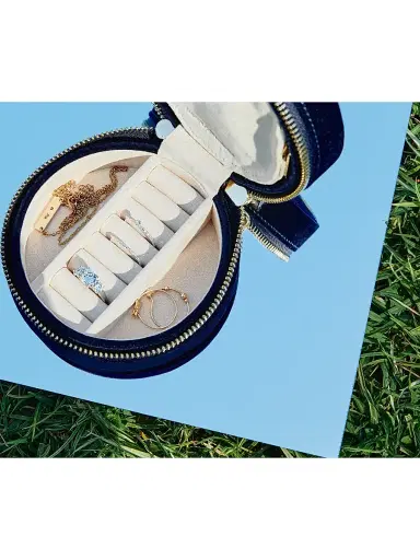 Wolf Unisex Zoe Round Travel Case | Thumbnail 3 Wolf Unisex Zoe Round Travel Case | Thumbnail 3