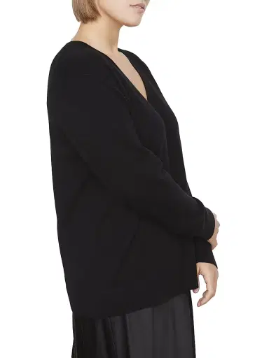 Vince Women's Weekend V-Neck Cashmere Sweater | Thumbnail 8 Vince Women's Weekend V-Neck Cashmere Sweater | Thumbnail 8