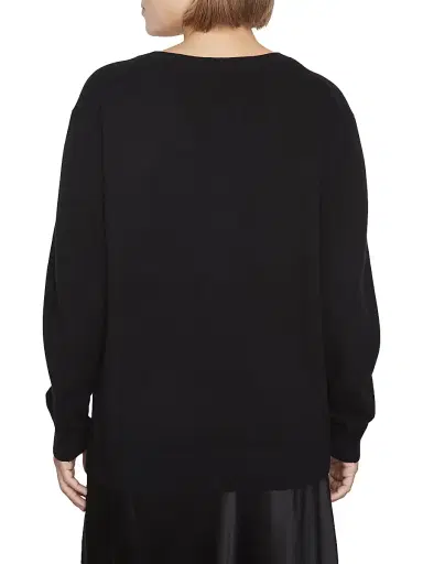 Vince Women's Weekend V-Neck Cashmere Sweater | Thumbnail 9 Vince Women's Weekend V-Neck Cashmere Sweater | Thumbnail 9