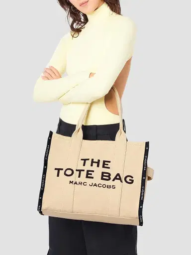 Marc Jacobs Women's The Jacquard Large Tote | Thumbnail 3 Marc Jacobs Women's The Jacquard Large Tote | Thumbnail 3
