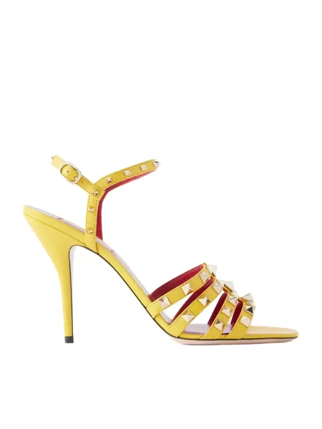 Valentino Garavani Rockstud 100 Leather Sandals