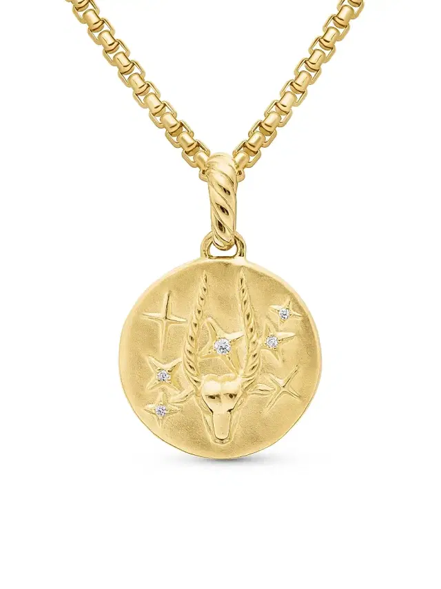 Women's Zodiac Amulet in 18K Yellow Gold with Diamonds - Capricorn