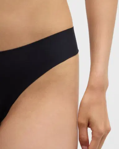 Commando Butter Seamless Thong | Thumbnail 5