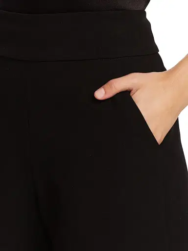 ALICE + OLIVIA Women's Donald High-Rise Shorts - Black | Thumbnail 6