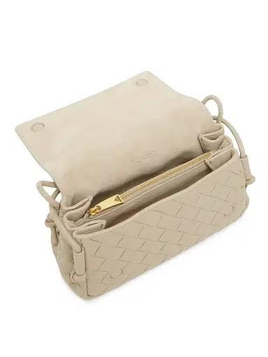 Bottega Veneta Women's Intrecciato Leather Pouch | Thumbnail 3