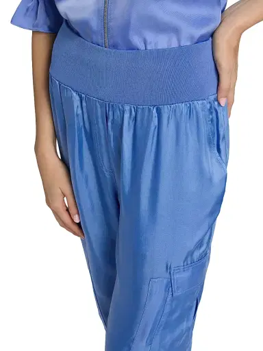 Cinq à Sept Women's Giles Twill Cargo Joggers - Cobalt Wave | Thumbnail 6