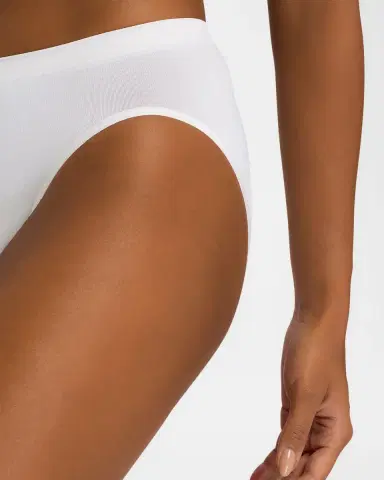 Hanro Touch Feeling High-Cut Briefs | Thumbnail 5