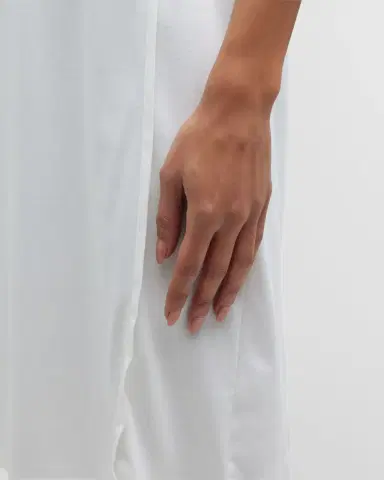 Hanro Pure Essence Sleeveless Nightgown | Thumbnail 5 Hanro Pure Essence Sleeveless Nightgown | Thumbnail 5
