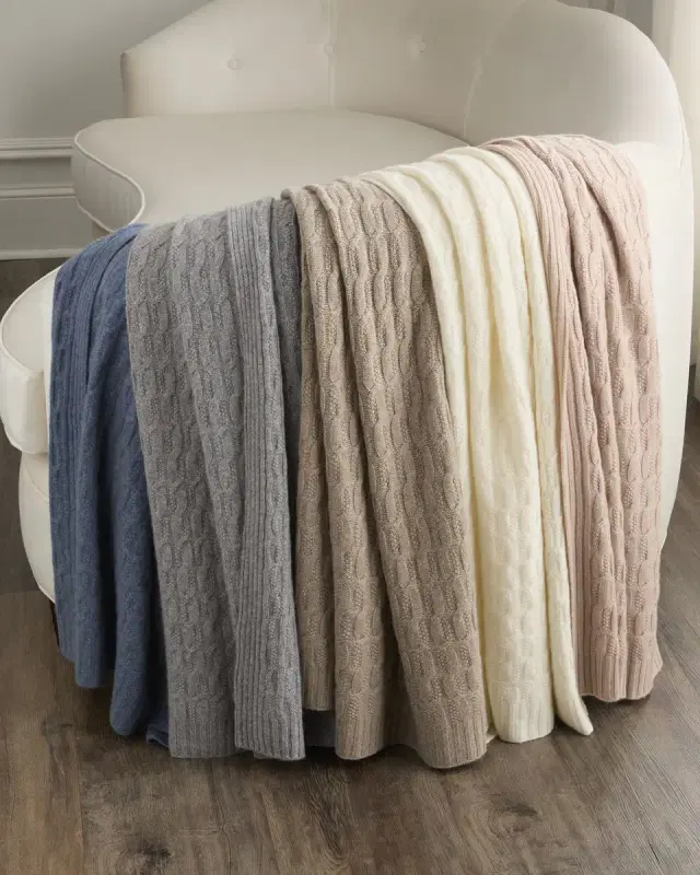 Sofia Cashmere Seed-Stitch Cable Throw