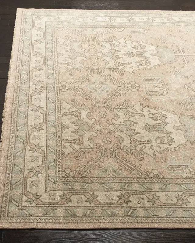 Safavieh Louie Hand-Knotted Rug