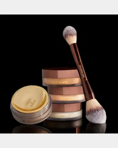 Hourglass Cosmetics Veil Translucent Setting Powder | Thumbnail 5 Hourglass Cosmetics Veil Translucent Setting Powder | Thumbnail 5