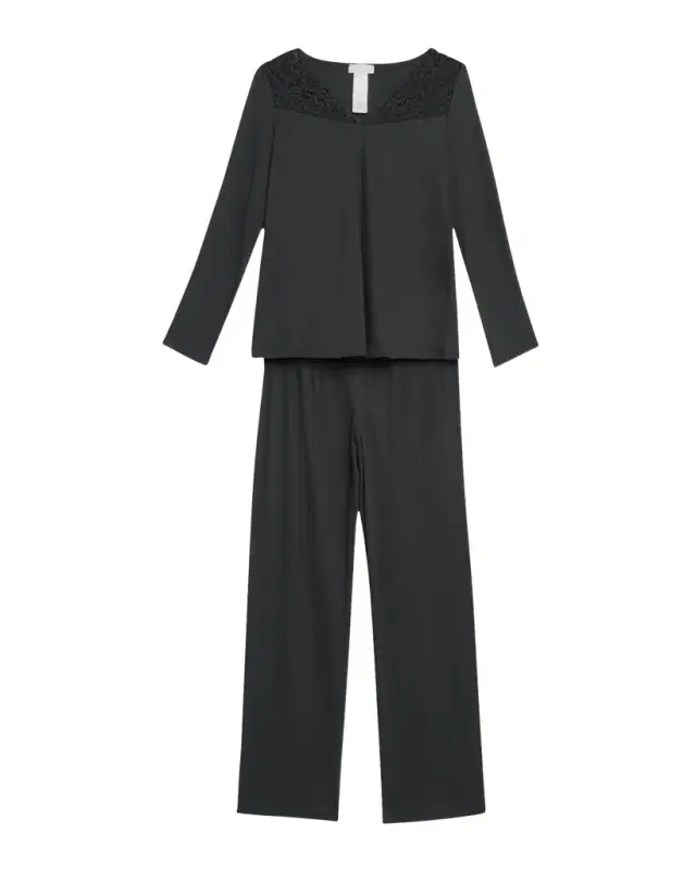 Hanro Moments Long Sleeve Pajama Set