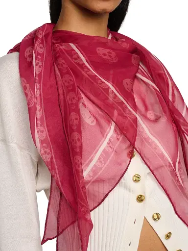 McQueen Women's Skull Star Silk Scarf - Raspberry | Thumbnail 3
