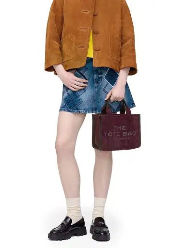 Marc Jacobs Women's The Suede Small Tote Bag - Dark Plum | Thumbnail 3 Marc Jacobs Women's The Suede Small Tote Bag - Dark Plum | Thumbnail 3