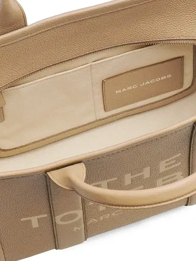 Marc Jacobs Women's Medium Leather Tote Bag - Camel | Thumbnail 5 Marc Jacobs Women's Medium Leather Tote Bag - Camel | Thumbnail 5