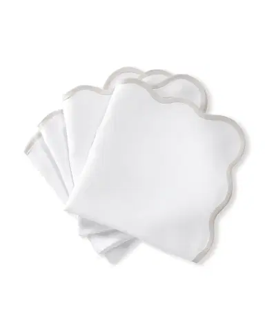 Matouk Casual Couture Scallop Napkins | Thumbnail 1