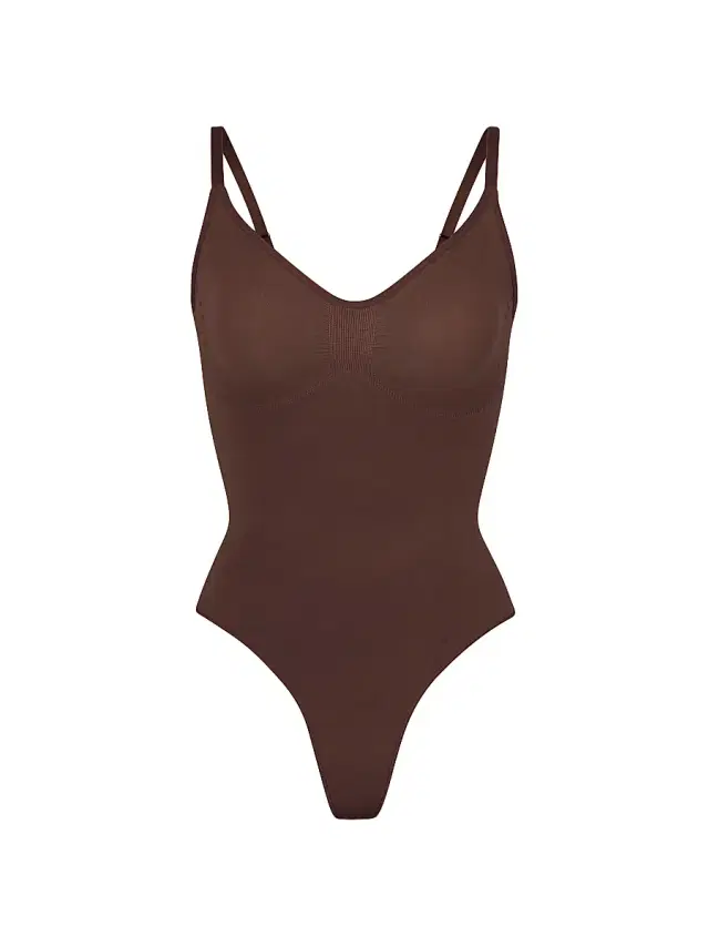 SKIMS Women's Seamless Sculpt Thong Bodysuit - Cocoa